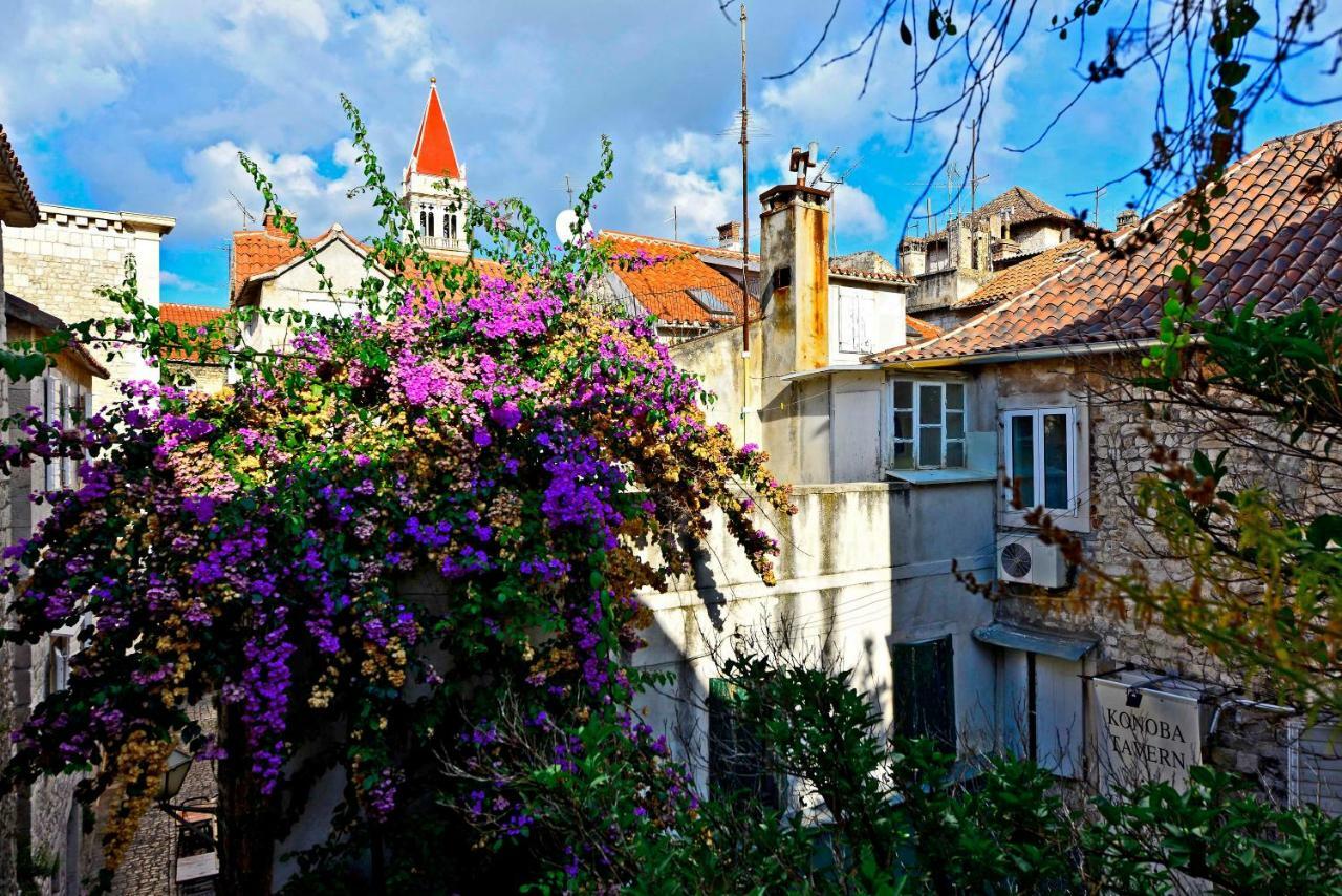 Romantic Rooms Gena Trogir Exteriör bild